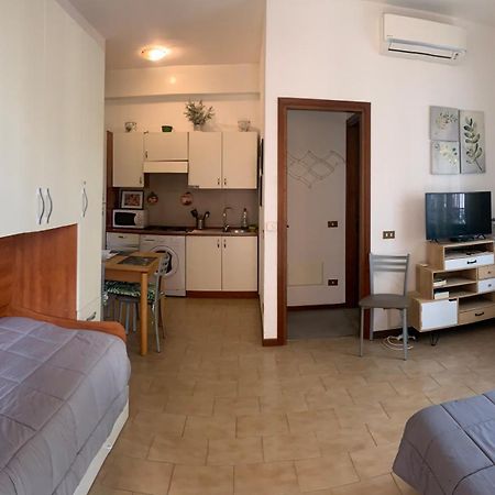 Appartamenti Affitti Brevi Verona / G.B Rossi Friendly מראה חיצוני תמונה