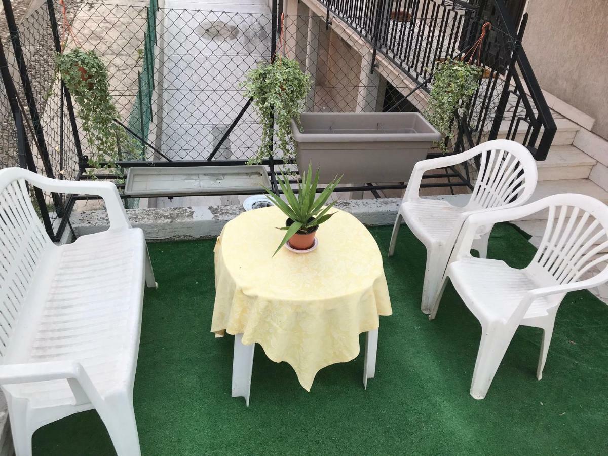 Appartamenti Affitti Brevi Verona / G.B Rossi Friendly מראה חיצוני תמונה